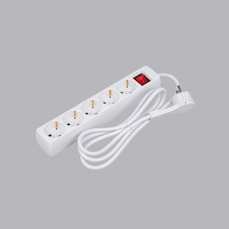 LOB-05KL Rechthoekige 5-voudige stekkerdoos van het Duitse type met trekring en schakelaar Multi-Socket