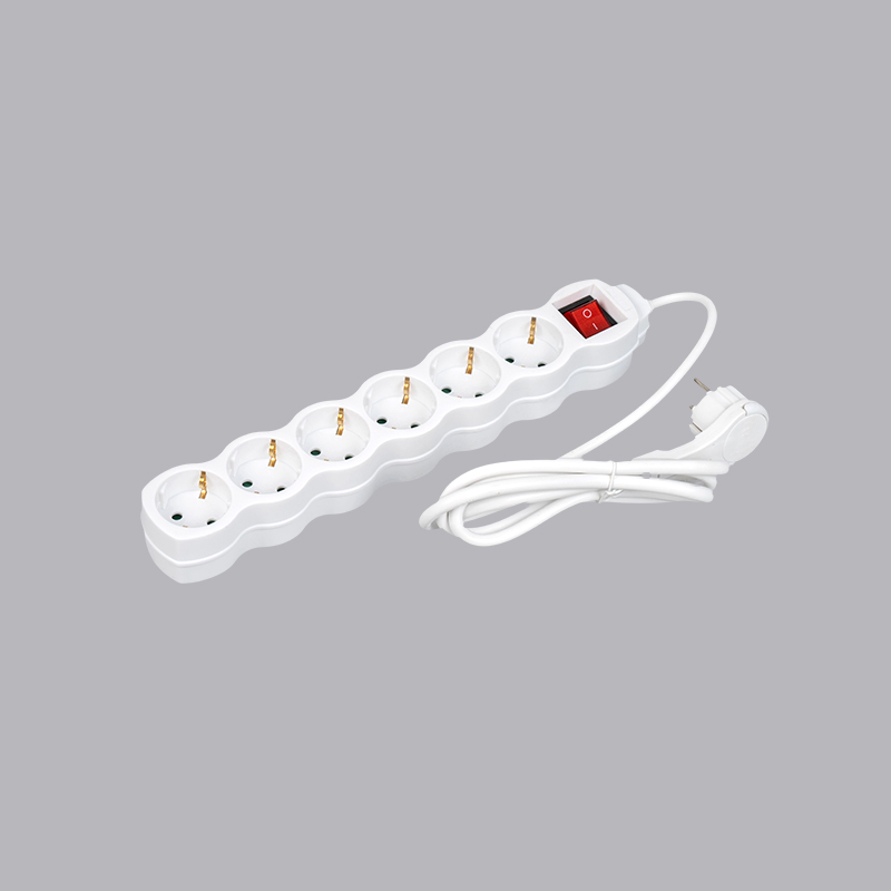 LOG-06KL Duitse kalebasvormige 6-voudige stekkerdoos met trekring en schakelaar Multi-Socket