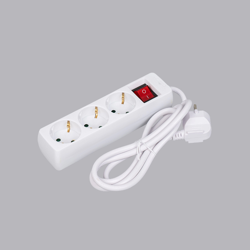 LOB-03K Duitse rechthoekige 3-weg stekkerdoos met schakelaar Multi-Socket